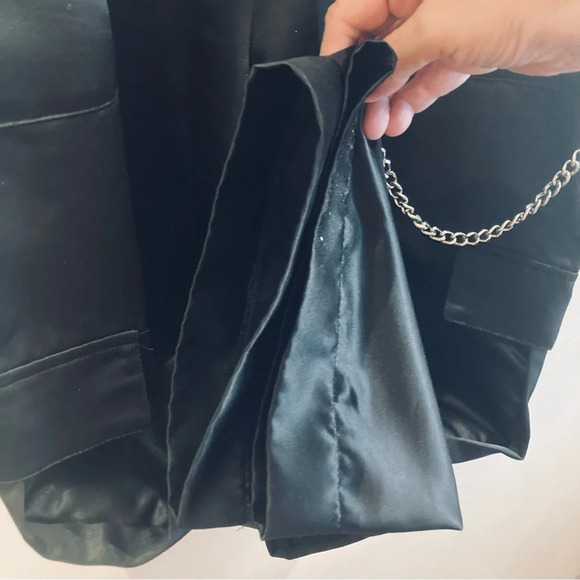 THE RAGGED PRIEST Sz L Satin Attached  Chain Cargo Pockets Exposed Zipper Pants - Picture 6 of 10